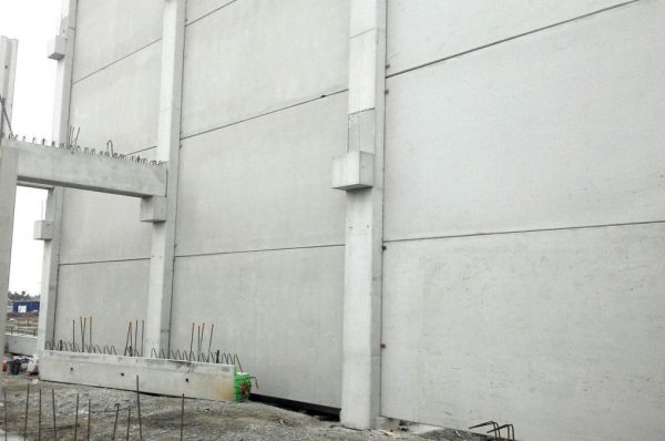Prefabrykowane ściany betonowe